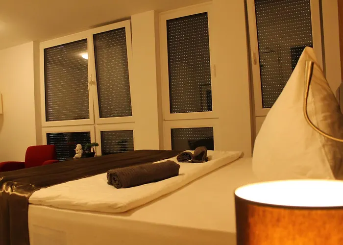 Momomotel - Self Check-in Am Stadion ホテル