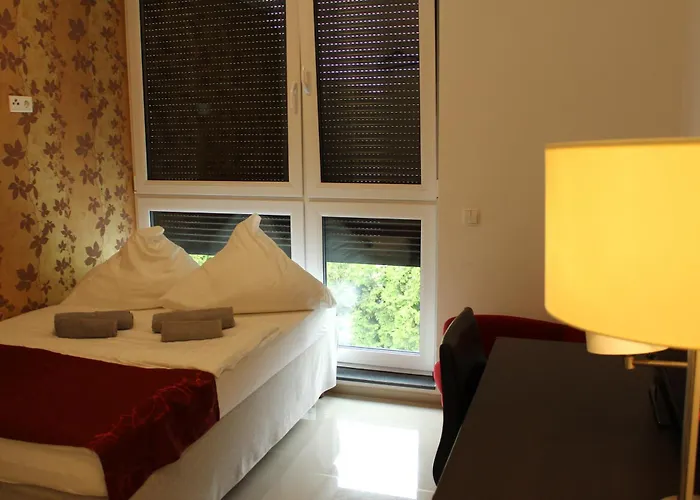 Momomotel - Self Check-in Am Stadion * קלן