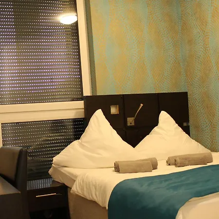 Hotel Momomotel - Self Check-in Am Stadion